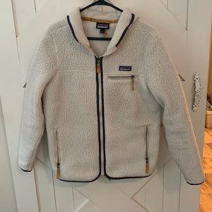 🤎 Women’s Cream Patagonia!